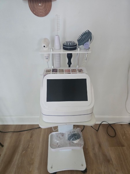 Seravine scalp relaxation equipment